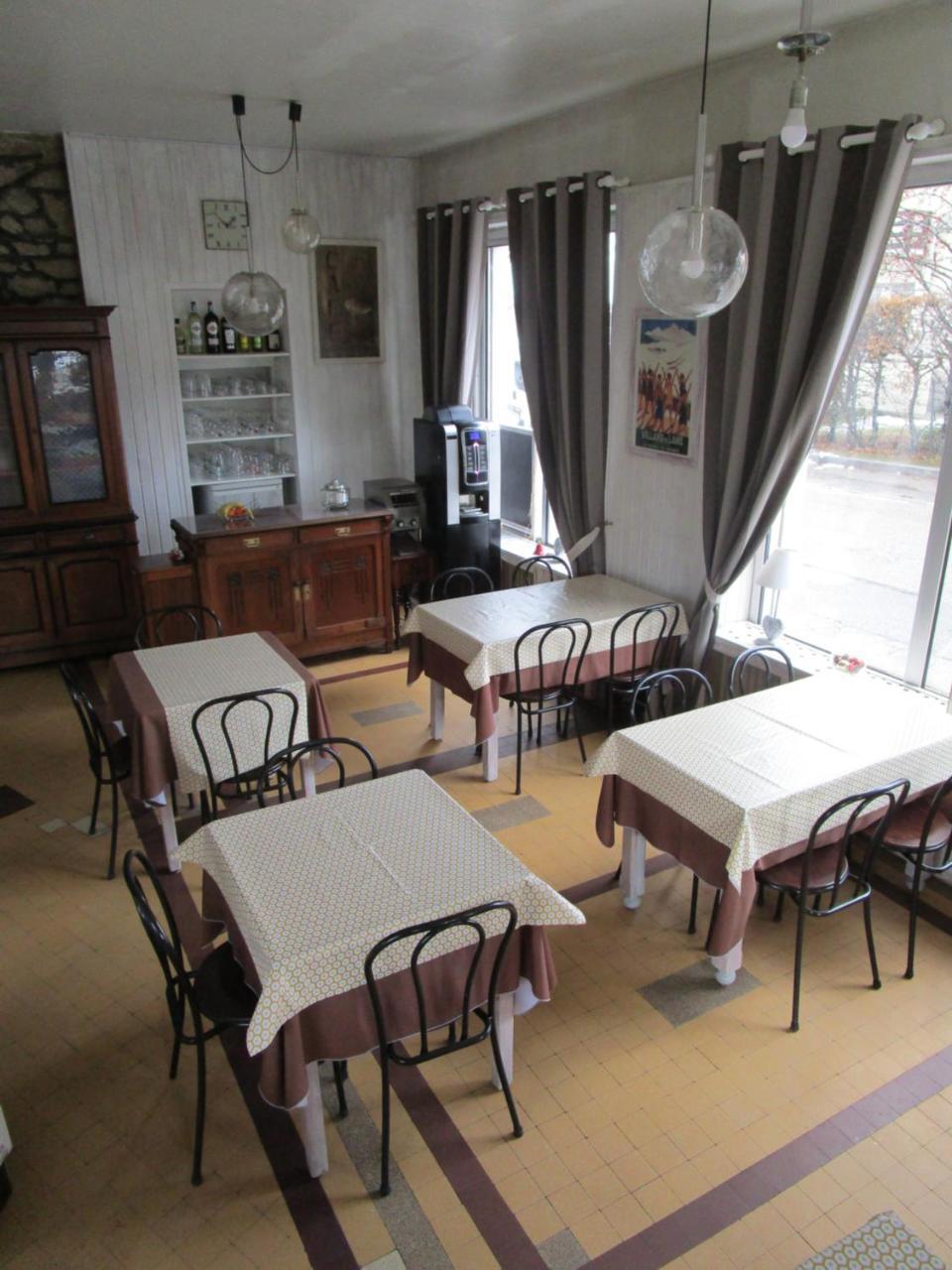 Les 4 Montagnes Hotel 3*